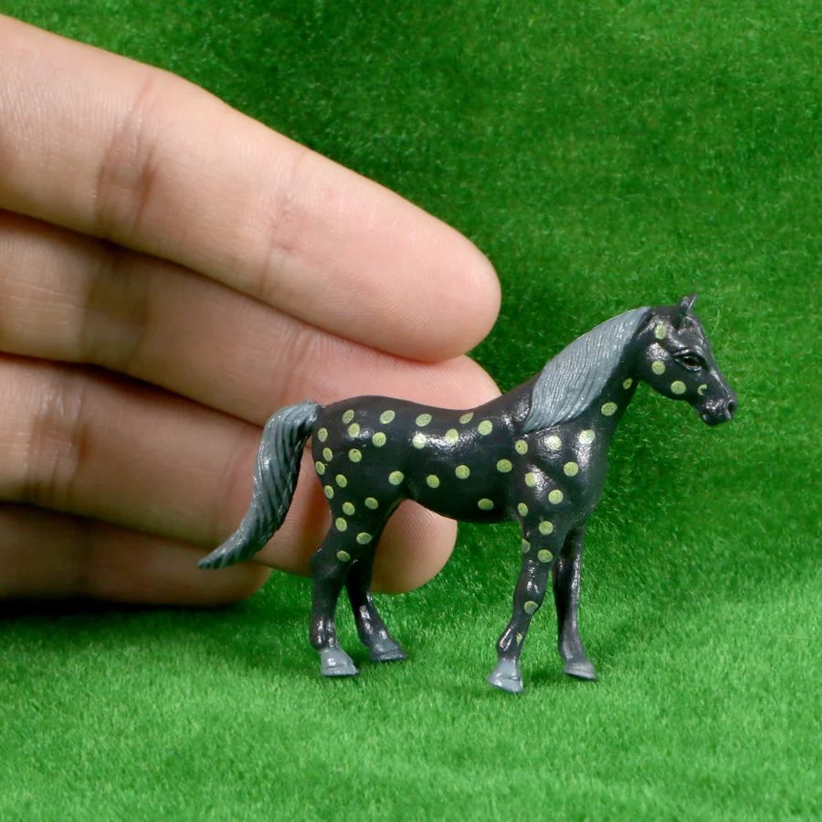 Mini simulation solid horse model 8 suit steed horse horse wild horse animal vinyl ornaments toy hand