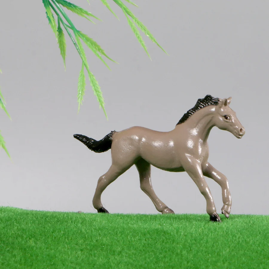 Mini simulation solid horse model 8 suit steed horse horse wild horse animal vinyl ornaments toy hand